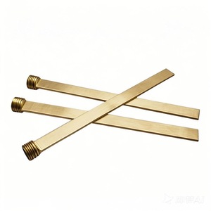 Deflectores y Aletas de Enfriamiento CNC OEM Personalizados para un Control de Temperatura Optimizado en Moldes de Plástico Complejos - Product Image 1