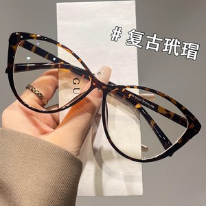 กรอบแว่นตาแบบ Cat Eye ทรงเต็มขอบ วัสดุเรซิ่น ป้องกันแสงสีฟ้า น้ำหนักเบา สำหรับทุกเพศ รุ่นปี 2025 - Product Image 4