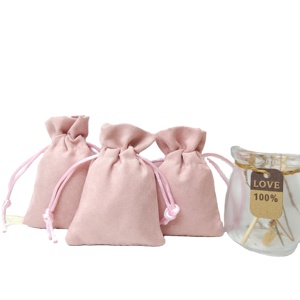 Sac de luxe en suède avec cordon de serrage pour bijoux, emballage cadeau de haute qualité, personnalisable avec logo imprimé en couleur - Product Image 1