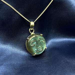 Collar de cara de luna de plata 925 con colgante redondo tallado a mano Regalo de piedras preciosas chapadas en oro y rodio - Product Image 3