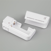 Chargeur de smartphone portable USB à piles AA, rechargeable, recyclable, LED, PVC, voyage, urgence, interface d'entrée CC universelle, 3-5W