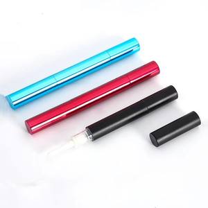 หลอดลิปกลอสแก้วเปล่าพิมพ์โลโก้ตามสั่ง ขนาด 2 มล. 3 มล. 4 มล. 5 มล. พร้อมหัวอลูมิเนียมสำหรับน้ำมันบำรุงเล็บและยาทาเล็บแบบปากกาหมุน - Product Image 1