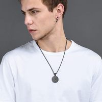 Colliers runiques nordiques vintage pour hommes, acier inoxydable, runes nordiques, bijoux vikings, pendentif païen Elder Futhark, amulette, talisman