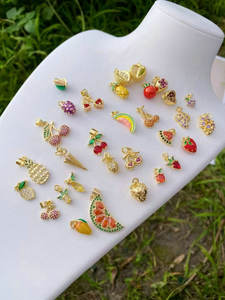 Lindo circo payaso elefante carrusel cereza esmalte encantos fruta colgante tenis CZ collar - Product Image 4