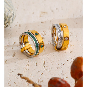 Cincin JINYOU 7691 Minimalis Dua Warna, Baja Anti Karat Lapis Emas, Bertabur Zirkonia Kubik, Cincin Personalisasi - Product Image 3