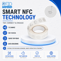 Etiqueta NFC Adhesiva Resistente NTAG215 13.56MHz Mini para Aplicaciones de Smartphone, Uso en Campañas de Compartir Perfiles en Redes Sociales