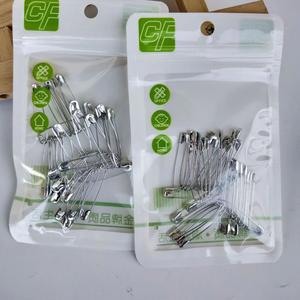 Alfileres de seguridad en bolsa, alfileres de seguridad metálicos, clips, alfileres de seguridad curvos plateados, un yuan por unidad, fuente de venta al por mayor. - Product Image 4