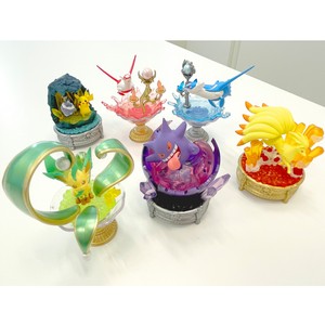 Authentique Re-Ment Pokémon Collection Gemmes Scintillantes Mystérieuses Boîte Mystère 3 Saisons 18 Styles Figurines Gemmes Vente en Gros - Product Image 3