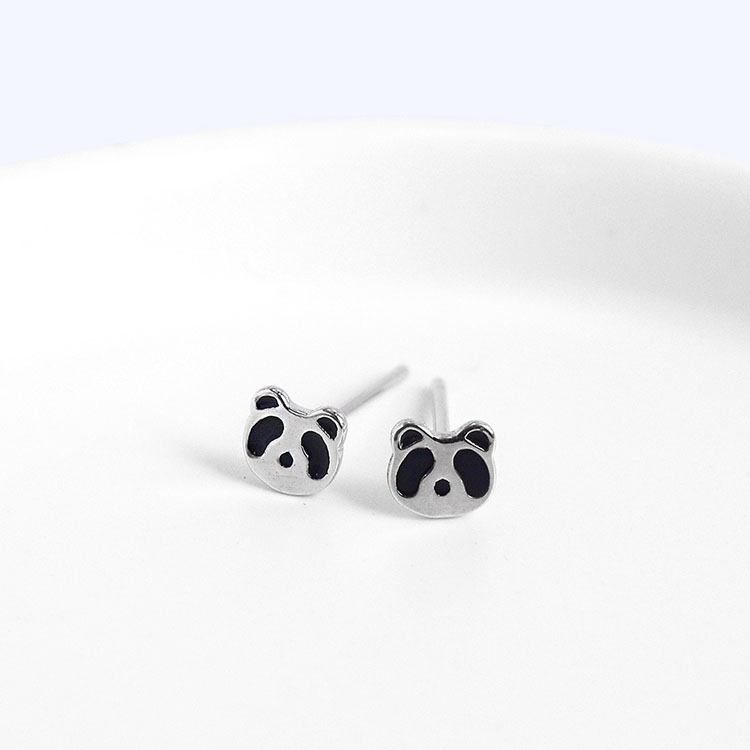 New Ice Bling Clear Diamante Rhinestone Zoo China Panda Bear Head Stud Earrings New Ice Bling Clear Diamante Rhinestone Zoo China Panda Bear Head Stud Earrings