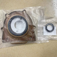 Cocok untuk Range Rover Evoque Freelander 2 LR2 Seal Oli Crankshaft Nomor OE LR025670