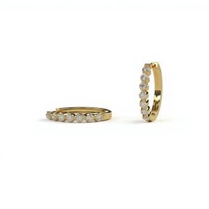 Pendientes de Aro Minimalistas Chapados en Oro de 18K con Diamantes de Corte Redondo, Aros Huggie con Diamantes y Engaste Compartido, Joyería para Mujer - Product Image 1