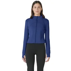 Chaqueta de manga larga ajustada y cálida - Product Image 1