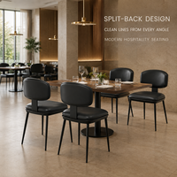 Ensemble de chaises de salle à manger flottantes avec revêtement en vinyle crème, cadre noir mat, table rectangulaire en noyer sur piétement