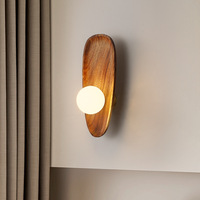 Lampe murale LED minimaliste en bois massif de style japonais Wabi-sabi pour chambre à coucher, salon, couloir, entrée, bureau, chevet