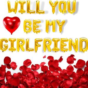 Ensemble de lettres rouges, dorées et roses « Veux-tu être ma petite <span class=keywords><strong>amie</strong></span> ? » avec pétales de rose, amour, Saint-Valentin et cérémonie de remise de diplôme - Product Image 4