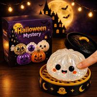 Vente en gros de jouets anti-stress et de décompression personnalisés en TPE unisexe, boîte mystère d'Halloween, mignons fantômes, citrouilles et petits pains moelleux