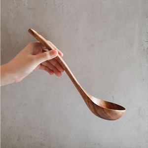 26/10.อุปกรณ์ทำอาหาร2IN อุปกรณ์ทำซุปทำด้วยมือจากธรรมชาติช้อนไม้สักกระถินสลัดสำหรับห้องครัว - Product Image 2