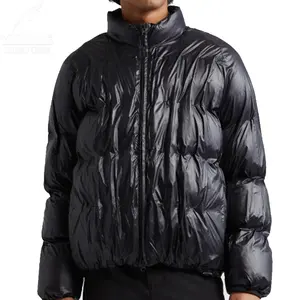 YuFan ODM 블랙 퀼트 퍼 파카 광택 주름 다운 재킷 남성용 겨울 방수 패브릭 코트