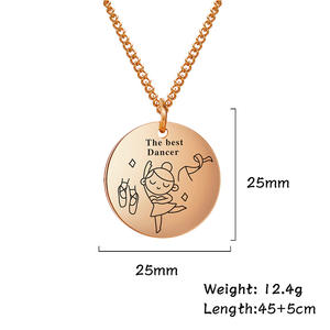 Collar inspirador para bailarina Colgante redondo en tono dorado grabado con la frase la mejor bailarina - Product Image 6