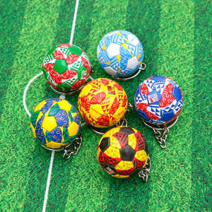 Porte-clés de football avec pendentif drapeau, Coupe d'Europe, Ronaldo, pour les fans, souvenir, petit cadeau, ballon de football avec design de drapeaux nationaux - Product Image 1