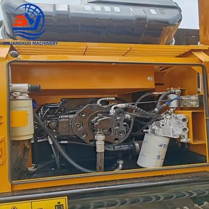 Excavadora de cadenas Sany SY215C de 22 toneladas, usada, con motor original, maquinaria de construcción - Product Image 6