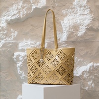 Sac à main vintage tendance été, nouveau design, sac seau en cuir de vache véritable de haute qualité, grande capacité, creux, luxe, pour femmes