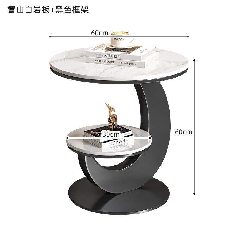 Cadre noir [Bureau blanc montagne enneigée]