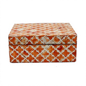Boîte de rangement décorative carrée en MDF poli avec incrustation osseuse pour bijoux, idéale pour Noël et la Fête des Mères, qualité export pour la décoration intérieure - Product Image 2