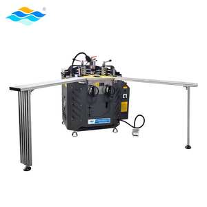 Machine d'assemblage et de sertissage CNC avec magasin d'outils pour portes et fenêtres en aluminium - Product Image 1