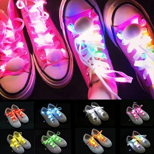 Lacci <span class=keywords><strong>per</strong></span> Scarpe LED Luminosi in Poliestere <span class=keywords><strong>per</strong></span> Natale, Halloween, Capodanno, Feste di Laurea, Sistema di Chiusura Lampeggiante <span class=keywords><strong>per</strong></span> Scarpe - Product Image 3