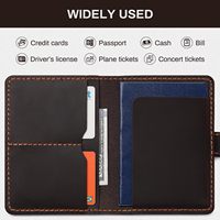 Dompet Paspor Kulit Crazy Horse Khusus dengan Slot AirTag untuk Wanita & Pria, Model Vintage Tipis, Anti RFID, Lipat Dua