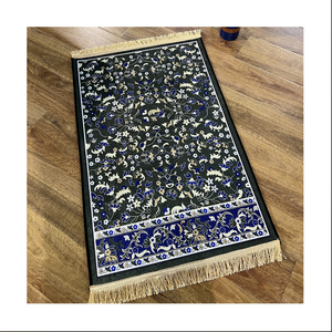 Vente en gros <span class=keywords><strong>de</strong></span> <span class=keywords><strong>tapis</strong></span> <span class=keywords><strong>de</strong></span> <span class=keywords><strong>prière</strong></span> bon marché pour musulmans <span class=keywords><strong>tapis</strong></span> <span class=keywords><strong>de</strong></span> <span class=keywords><strong>prière</strong></span> antidérapant portable pour musulmans - Product Image 1