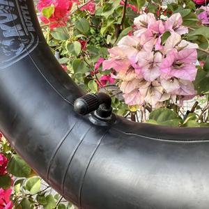 Tubo interior de butilo de alto rendimiento KUMA 2026 (negro) de gran venta con garantía de 12 meses para carretillas TukTuk, tamaño a petición - Product Image 5