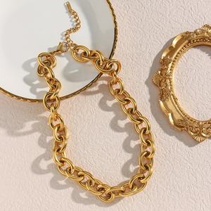 قلادة الهيب هوب المكتنزة من Dreamshow ، مجوهرات غير مشوهة ، سلسلة ربط كوبية مطلية بالذهب ، قلادة من الفولاذ المقاوم للصدأ - Product Image 6