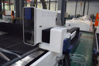 Haute qualité carbone fer aluminium métal acier inoxydable coupe 1000w 1500w 2000w 3kw CNC Fiber Laser découpeuse