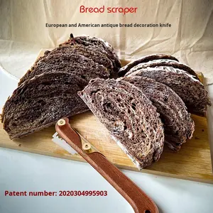 Cortador de pan de masa madre al por mayor con 5 cuchillas y cubierta, herramienta portátil para panaderos - Product Image 3