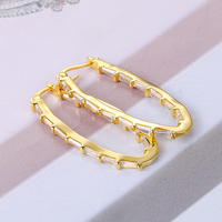 Boucles d'oreilles créoles en laiton plaqué or 18 carats personnalisables Bijoux personnalisés pour femmes pour cadeau