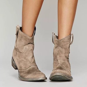 Nouvelles Bottes Courtes en Daim Rétro Automne-Hiver 2025, Modèle d'Exportation, Grande Taille 40-43, Fermeture Facile à Enfiler, Motif Uni, Bout Court - Product Image 3
