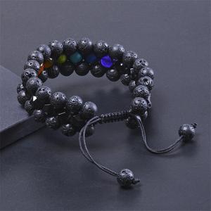 Bracelet en perles de pierre volcanique naturelle colorée Bracelet à trois couches réglable en jade diffuseur de pierres précieuses de lave Hamsa Bracelet à <span class=keywords><strong>main</strong></span> - Product Image 2