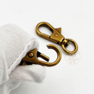 Gancho de Alta Calidad para Bolsos, Venta al por Mayor de Fábrica, Estilo Clásico y Moderno, Cadena con Hebilla de Lujo para Bolsos - Product Image 4