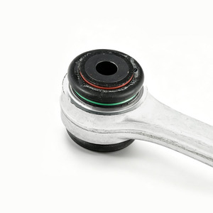 Bras de commande arrière avec rotule 33322284132 pour F10 F12 F13 F06 Gran Coupe - Product Image 5