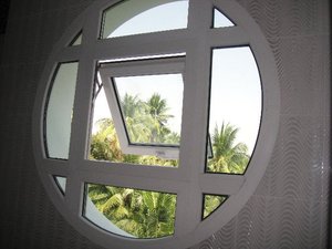 PVC/UPVC Nhỏ Đầu Treo Cửa Sổ Đôi Treo Cửa Sổ Màu Nâu Nhôm Cửa Sổ Mái Hiên Cho Nhà Ở - Product Image 6