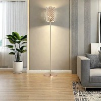 Lampe sur pied LED moderne Or Argent Luxe Abat-jour en cristal Haute luminosité Décoration de chambre à coucher Chevet Hôtel Salon Canapé