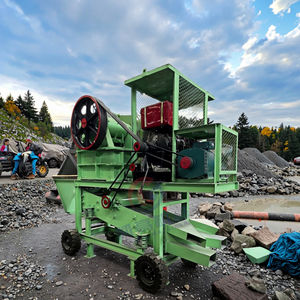 Direktverkauf ab Werk Kleiner Mobiler Backenbrecher mit Siebfunktion zum Zerkleinern von Basalt, Granit, Marmor Diesel-Backenbrecher - Product Image 1