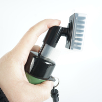 Bouteille d'eau en plastique Clip de ceinture rétractable Portable Golf Club Scrubber Deep Groove Cleaning 2-in-1 Cleaner Brush