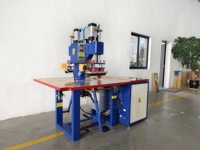 Nouvelle machine à souder les imperméables en PVC à double tête 5 kW haute fréquence certifiée CE