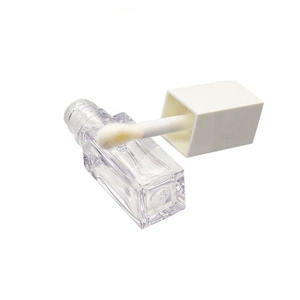 Toptan kadınlar makyaj aracı için kare şekli özel Logo cam dudak parlatıcısı tüp ruj - Product Image 2