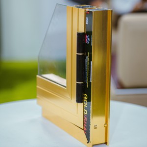 Profilé d'extrusion en aluminium durable Shalumi Golden série 6000 pour découpe/soudure de cadres en alliage, portes, fenêtres, épaisseur personnalisée - Product Image 1