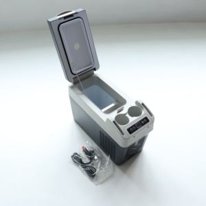 Portable 12 v Glacière Recyclage Mini Voiture Réfrigérateur 12 Volts Compresseur Réfrigérateur Mini Frigo pour Camping En Plein Air Caravane Rv <span class=keywords><strong>Camper</strong></span> - Product Image 4