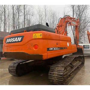 DOOSAN Engin de terrassement et d'excavation hydraulique DX300 d'occasion de haute qualité 30 tonnes 2020 Godet 1,6 m Puissance 147 kW - Product Image 2